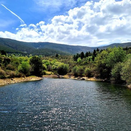 Acogedora Y Romantica Casita En La Sierra Garganta De Los Montes Bagian luar foto