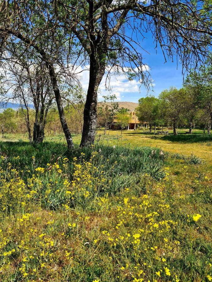 Acogedora Y Romantica Casita En La Sierra Garganta De Los Montes Bagian luar foto